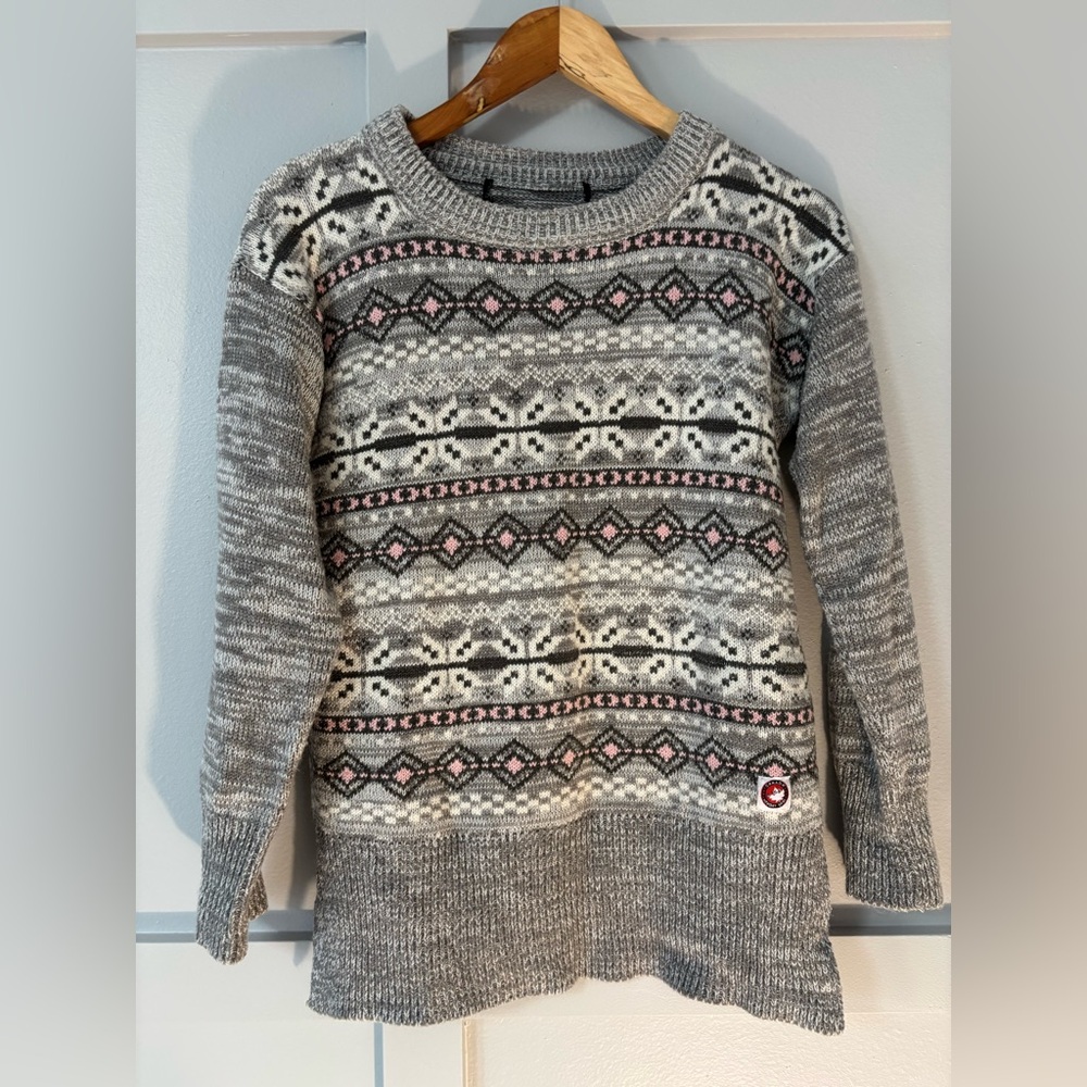 Canada Weather Gear Women's Sweater